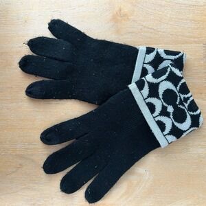 Coach Signature Logo Black Knit Gloves Womens One Size Wool Blend Old Money